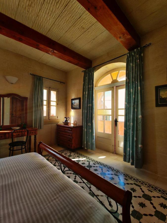 Rosehill Bed And Breakfast Xaghra Ngoại thất bức ảnh