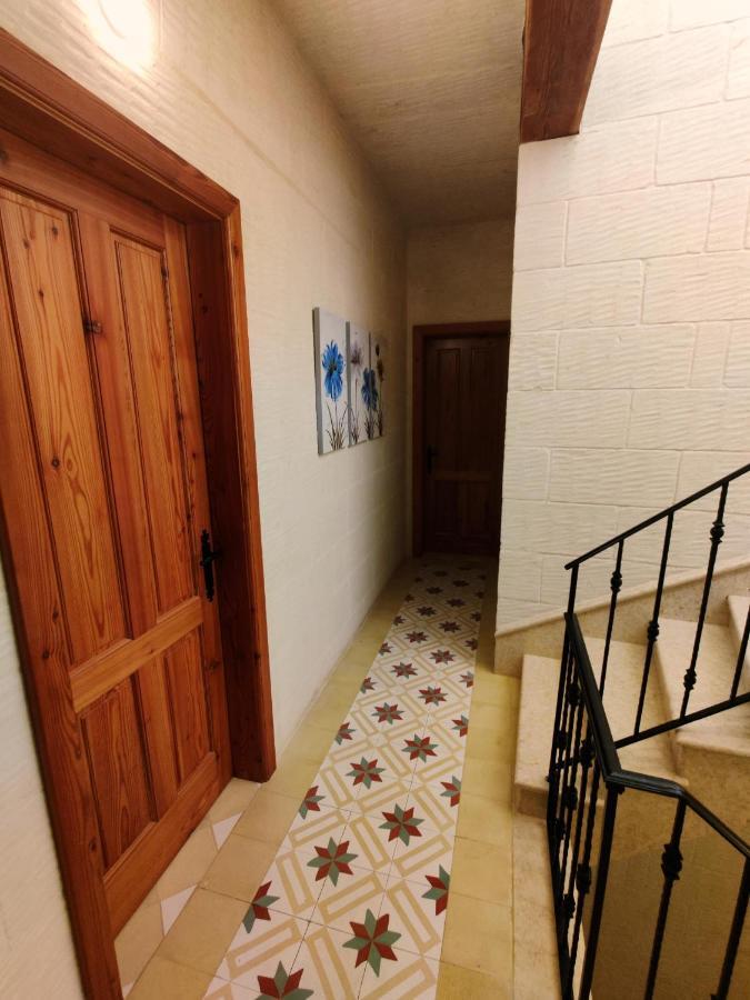 Rosehill Bed And Breakfast Xaghra Ngoại thất bức ảnh