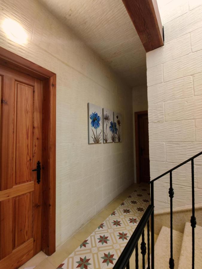 Rosehill Bed And Breakfast Xaghra Ngoại thất bức ảnh