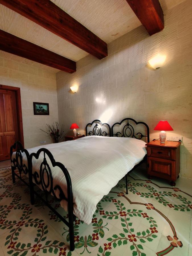 Rosehill Bed And Breakfast Xaghra Ngoại thất bức ảnh
